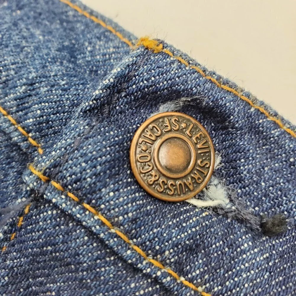Levis levi 517
